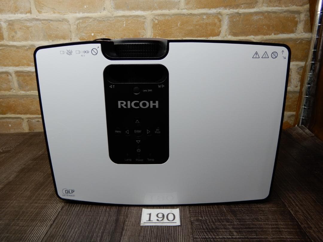 RICOH 4,100lm DLP方式 プロジェクタ☆リモコン付き☆WX5461
