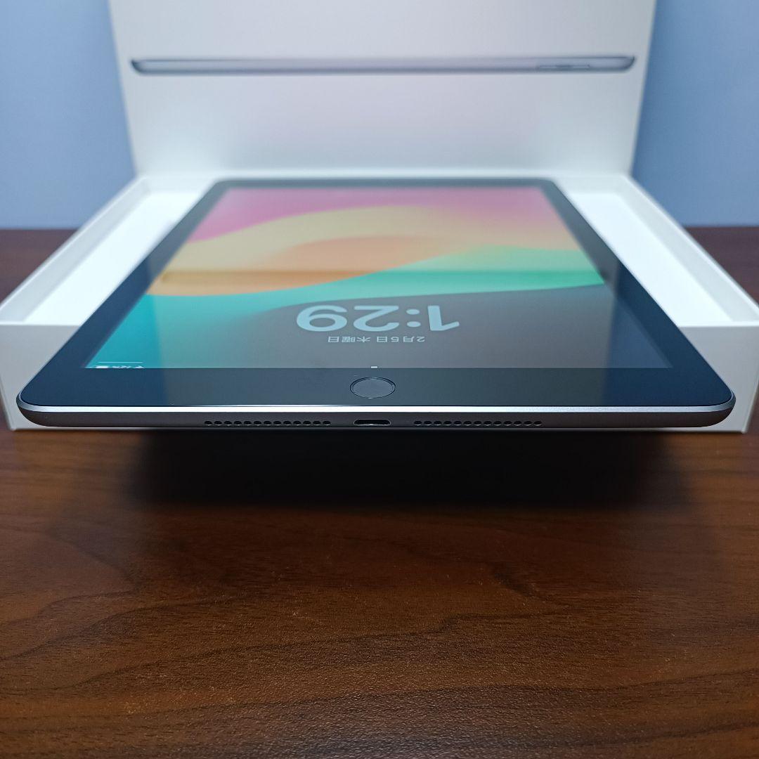 (美品) iPad 9.7 第6世代 WiFi 32GB