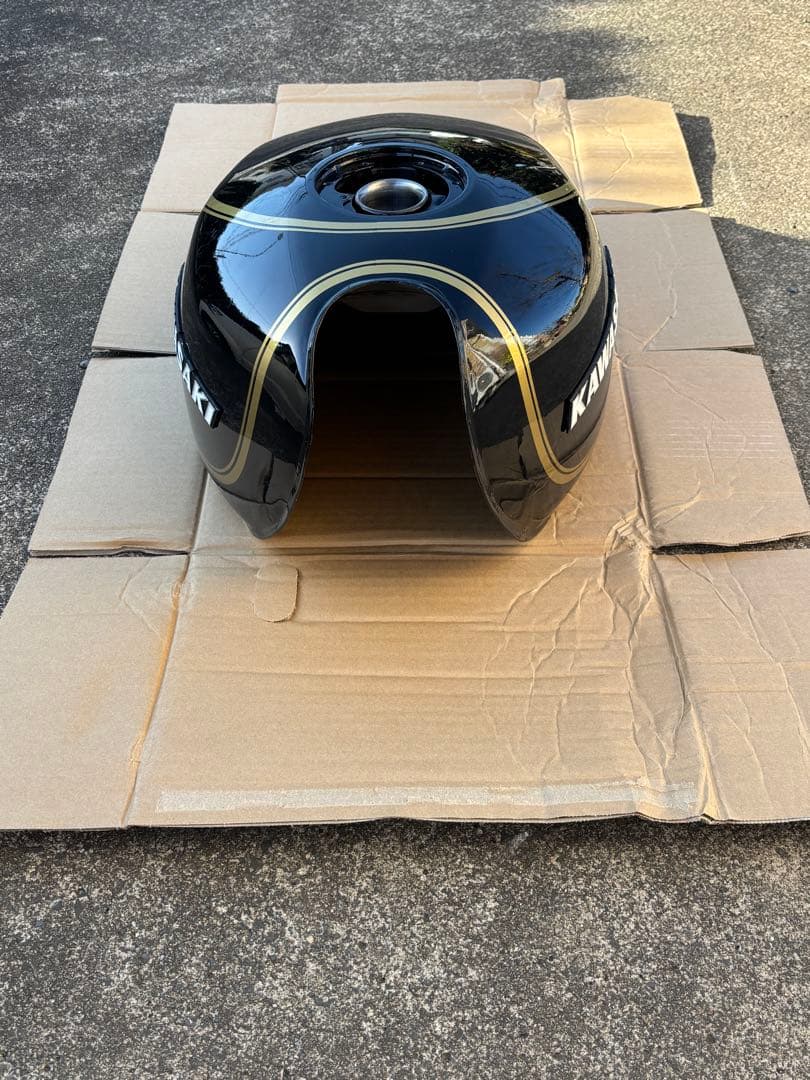 [美品]ゼファーχ 400タンク