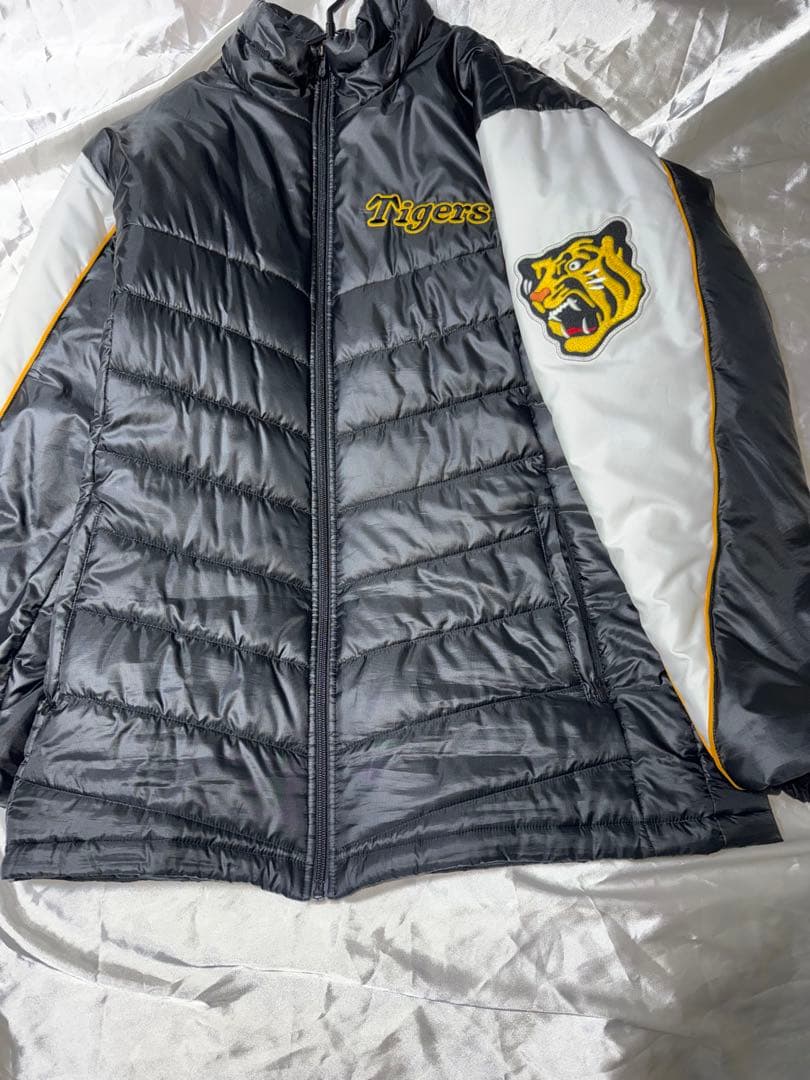 阪神タイガース　プロコレグランドコート