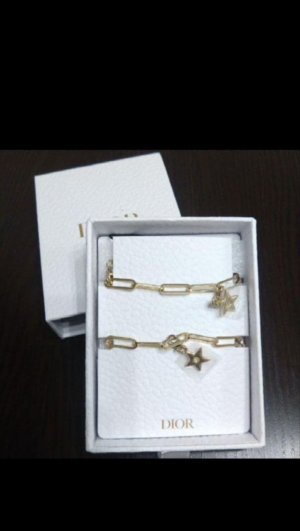 Dior ゴールド 星型チャーム　4個