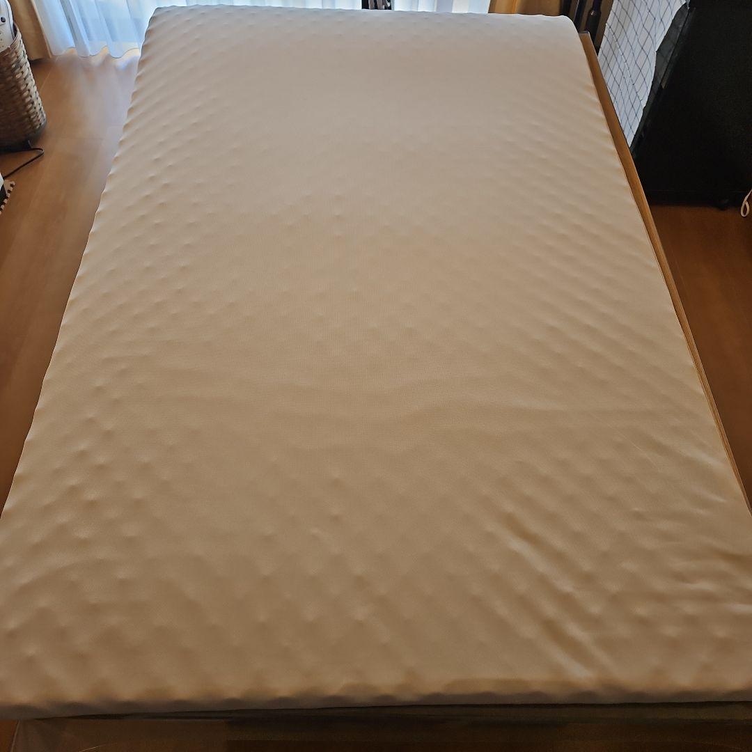 【ほぼ新品】muatsu マットレスパッド ベージュ 抗菌防臭　シングルサイズ