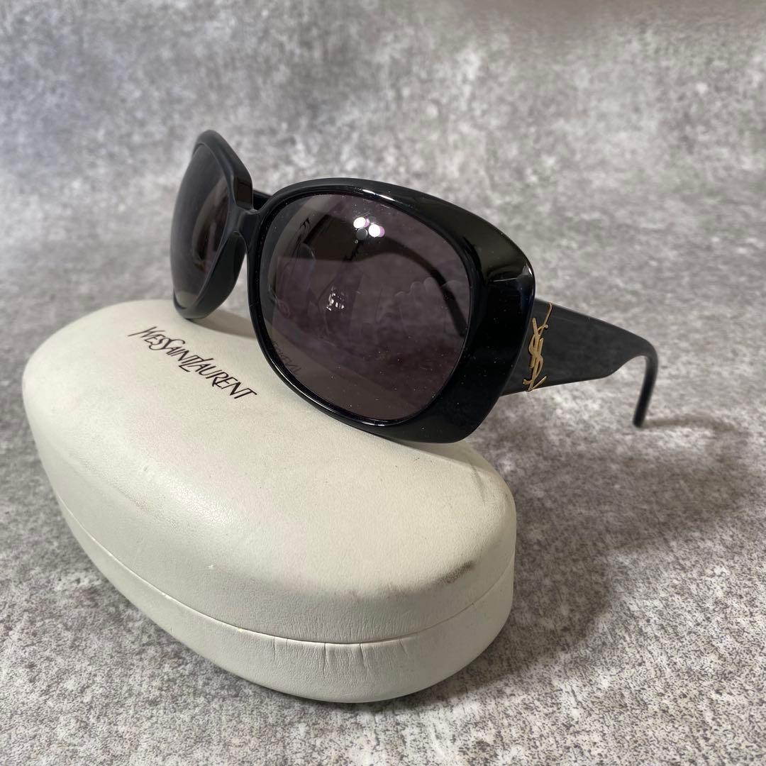 YSL イブサンローラン　サングラス　カサンドラ　ロゴ金具　ブラック　黒
