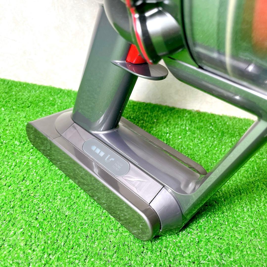 美品！Dyson SV12 コードレスクリーナー　清掃済