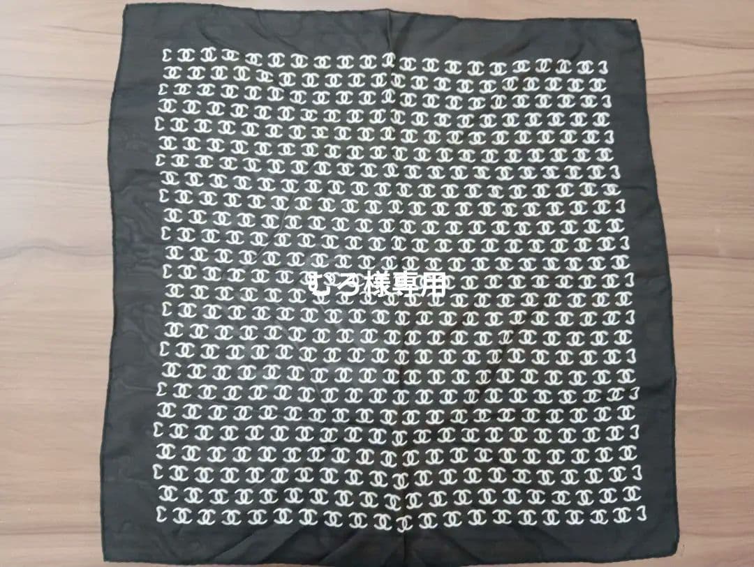CHANEL ロゴパターン ハンカチ　ストール　タグ取れ　小物