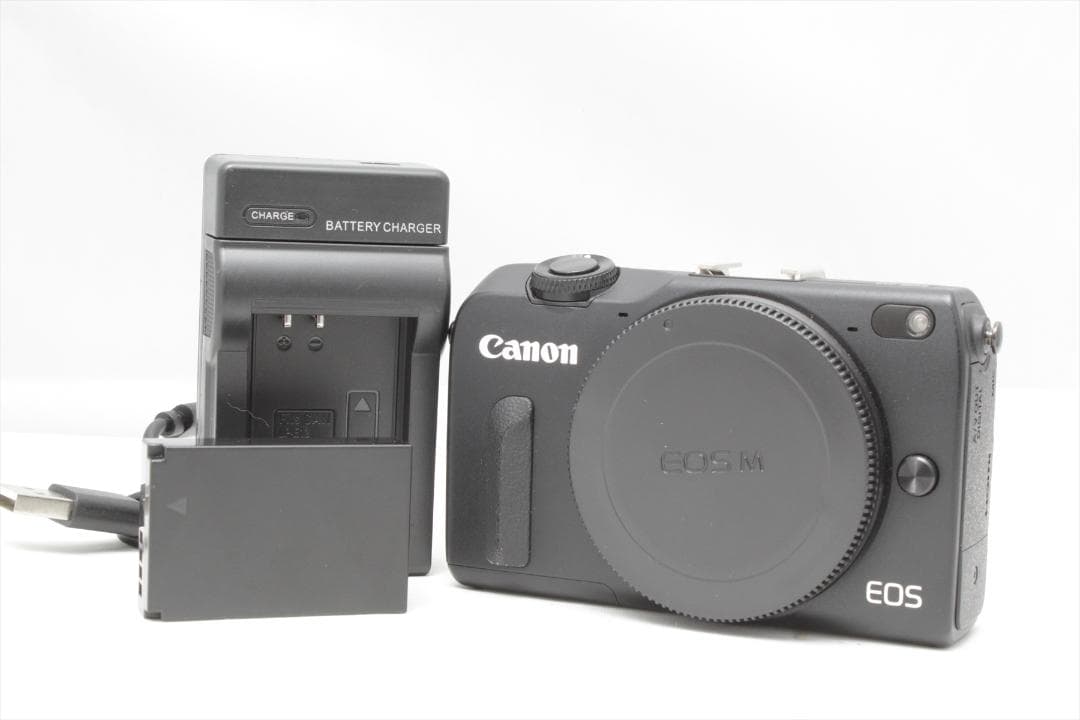 ホアン！Canon EOS M2 ボディ ジャンク