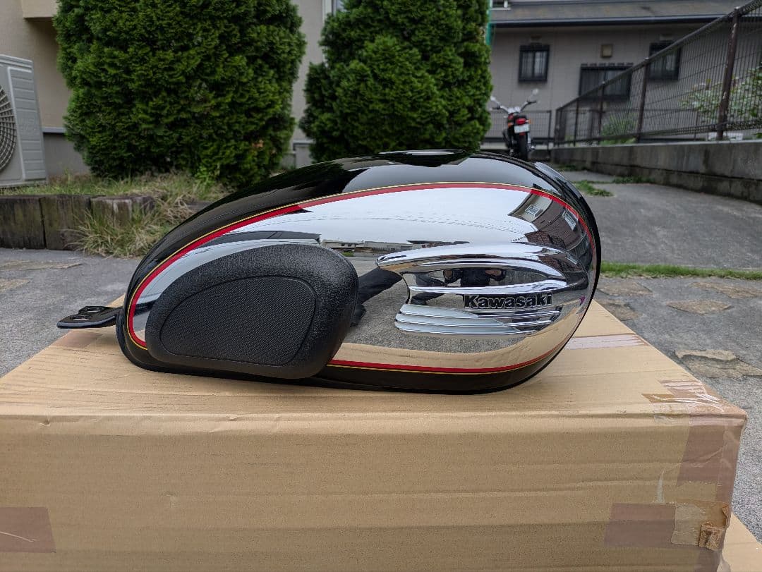 Kawasaki W650タンク クローム ブラック