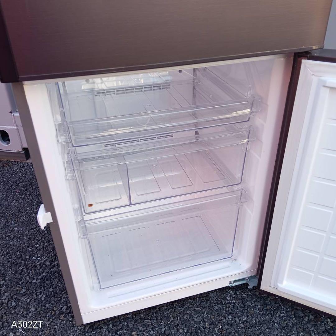 A410★ 2017年製★シャープ　冷蔵庫　大型　271L 自動霜取り　ブラウン