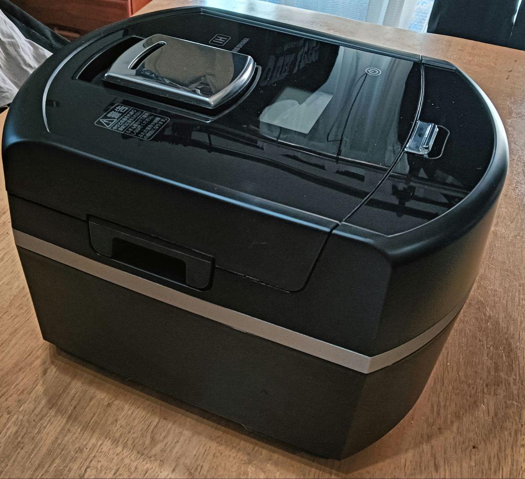 アイリスオーヤマ　IH炊飯器　5.5合　RC-IF50 ブラック　極美品
