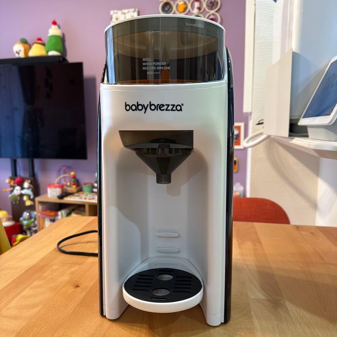 ベビーブレッツァ　自動ミルクメーカー