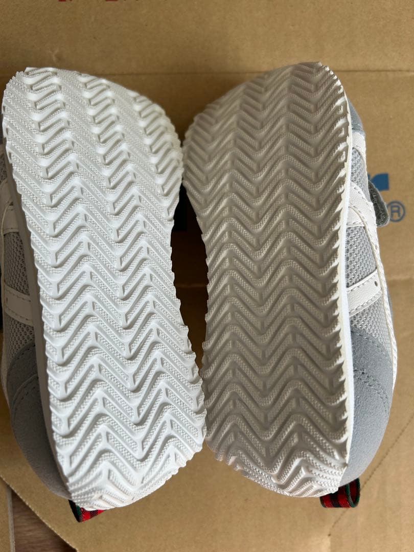 新品未使用　ファミリア　スニーカー　17.0cm