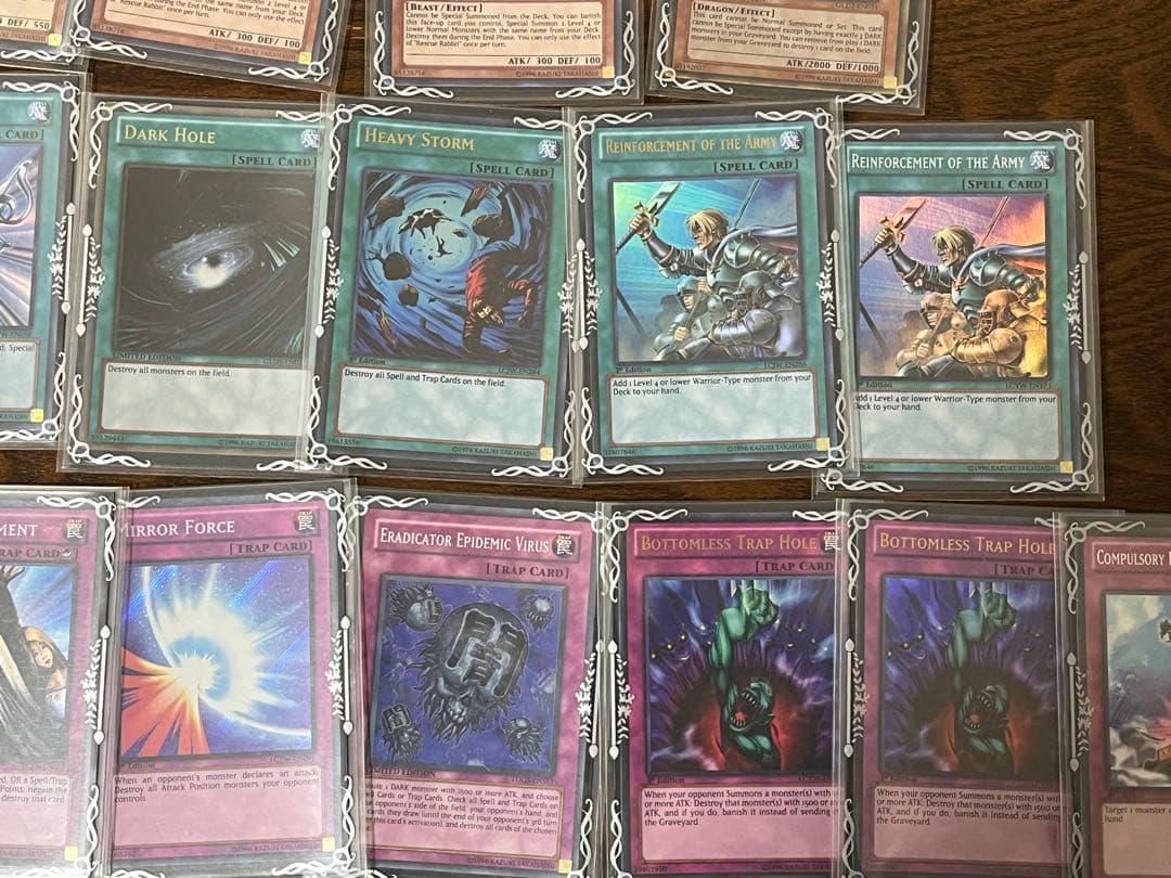 【引退品】遊戯王WCQスリーブ55枚 ＆ ヴェルズデッキ（3重スリーブ保護）