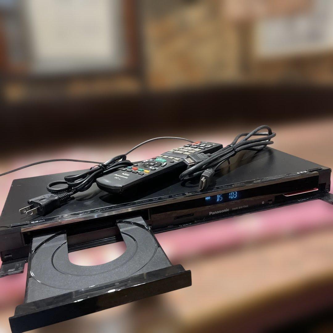 パナ DMR-BWT560/500GB/2番組W録画/フル装備/3D対応/完動品