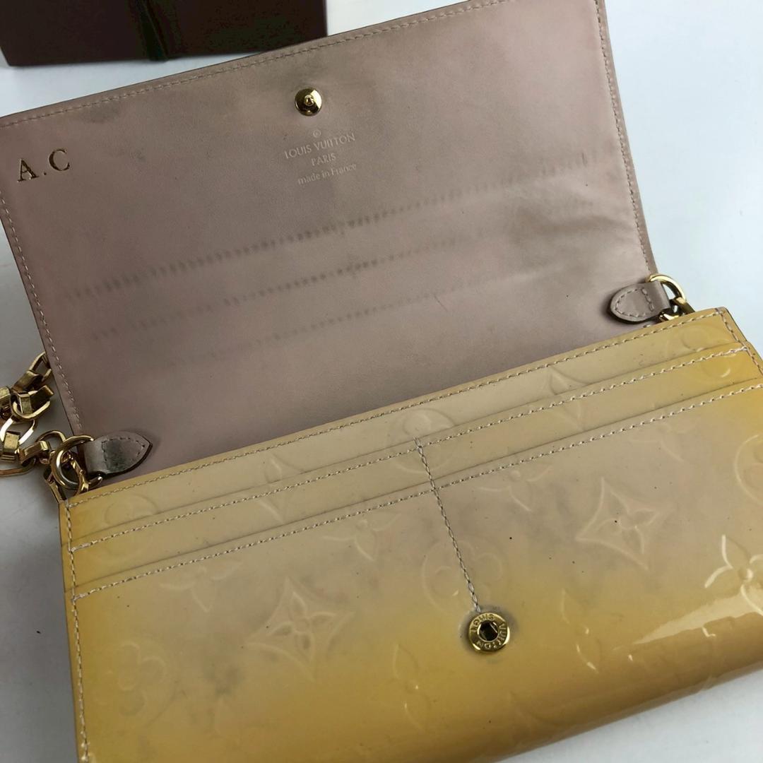 LOUIS VUITTON ルイヴィトン ヴェルニ チェーンウォレット 長財布