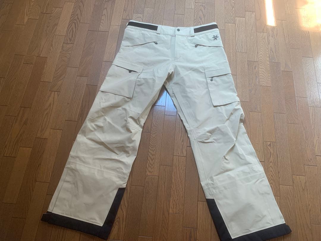 ゴールドウィンGORE-TEX3レイヤーWorkPocketジャケット&パンツ