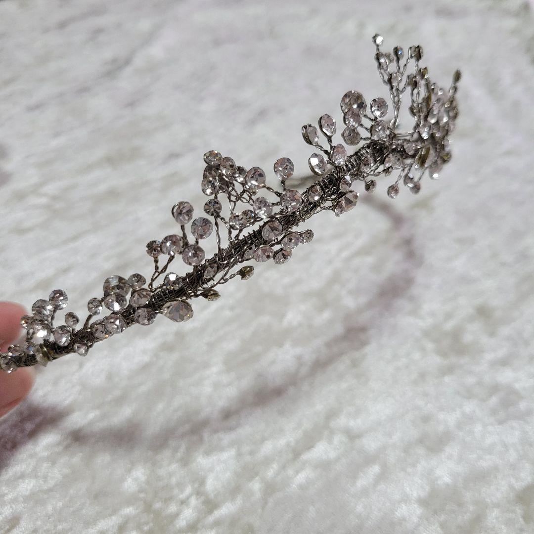 UNTAMED PETALS ティアラ シルバー