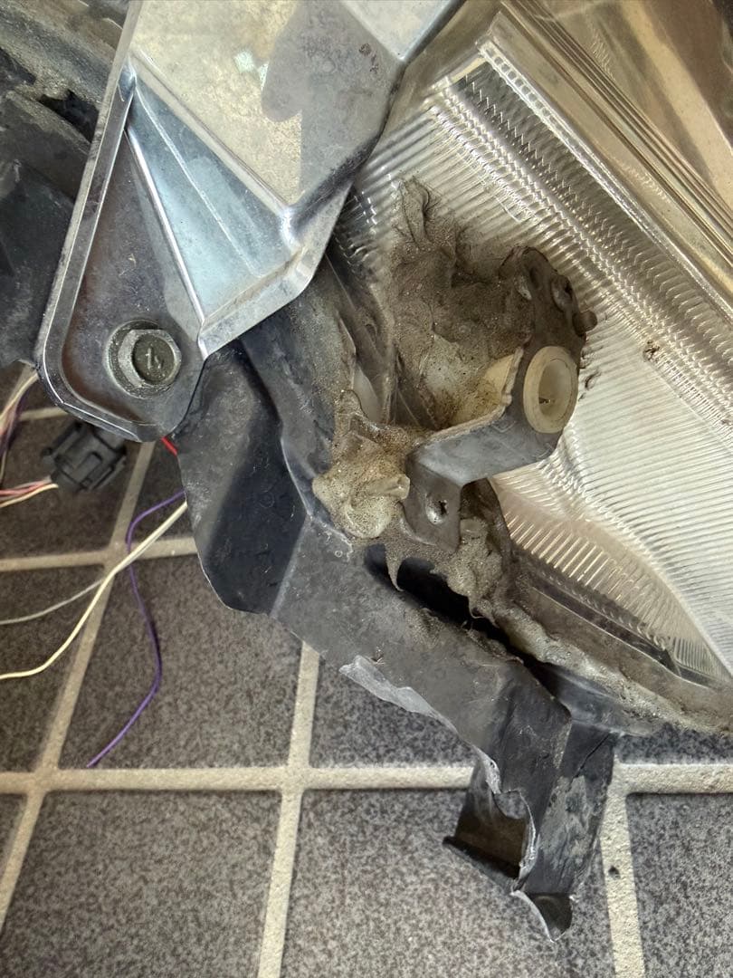 E52中期　ヘッドライト左右　ライダー