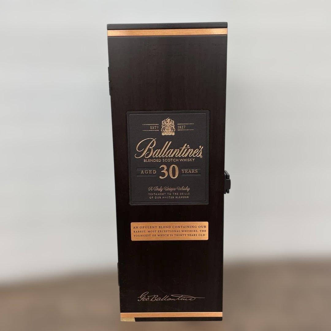 バランタイン 30年 現行ボトル 木箱入り 700m