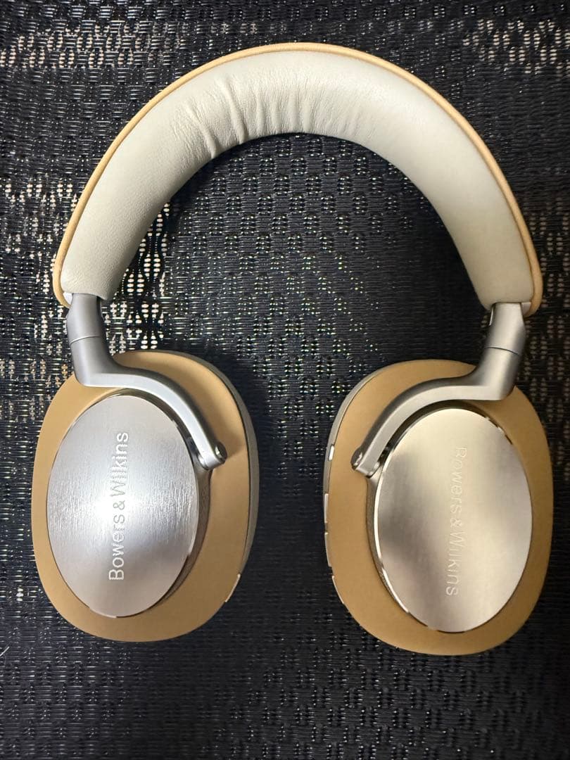 【2025年7月購入】Bowers & Wilkins PX8 タン
