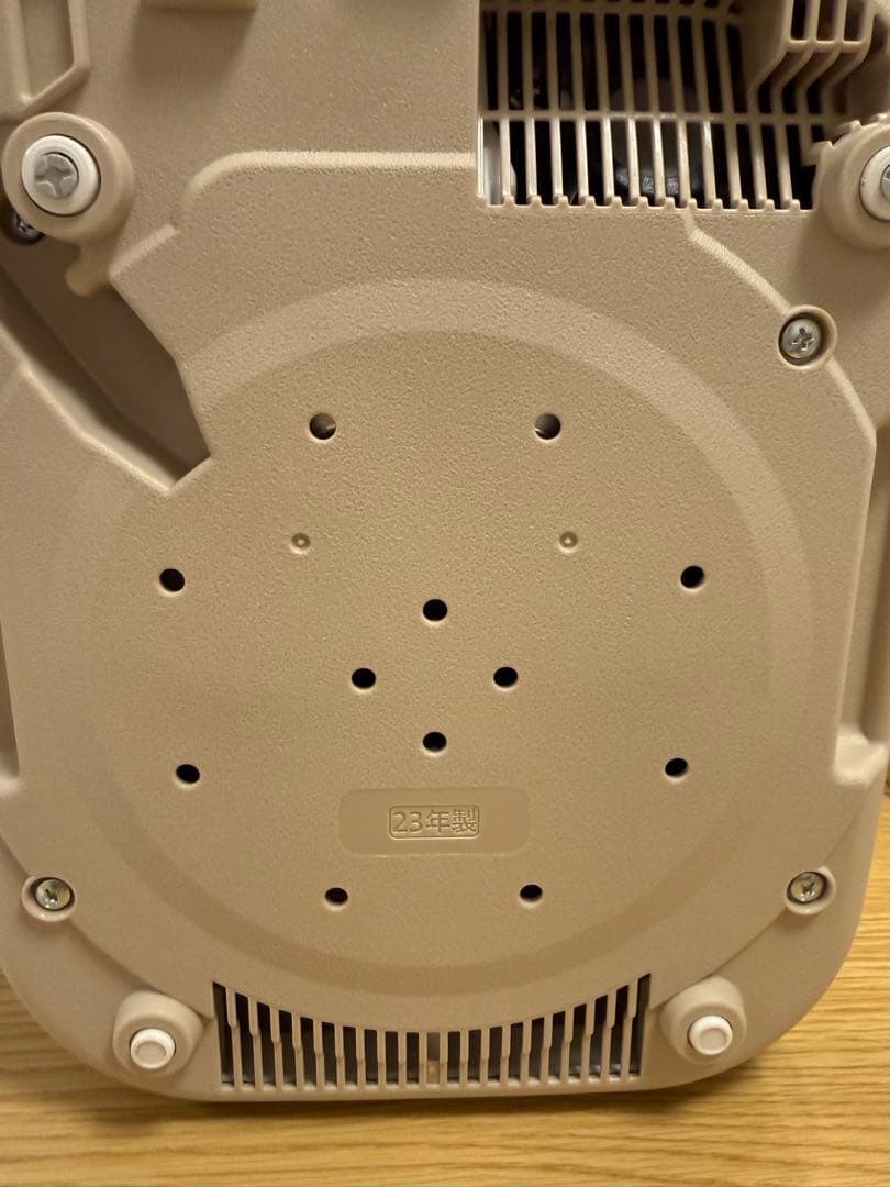 23年製　ZOJIRUSHI NW-SAI10 ５.５合炊飯器　ホワイトスタン