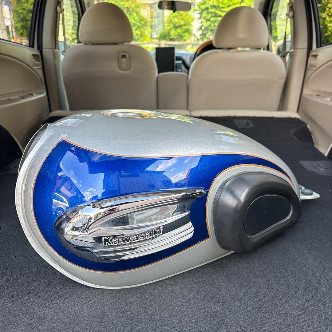 カワサキ W650タンク ギャラクシーシルバー×ルミナスポラリスブルー美品