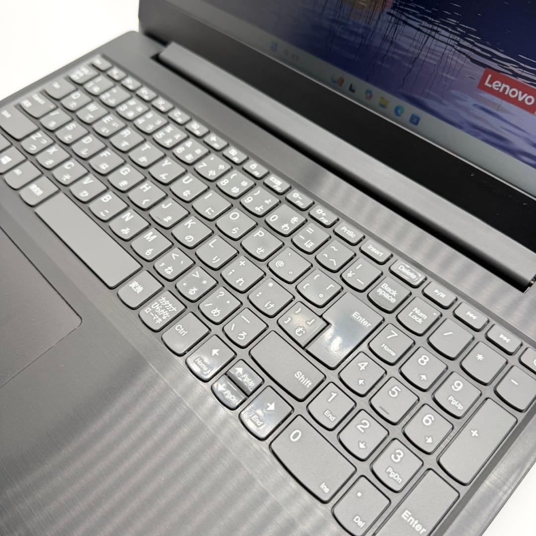 Lenovoノートパソコン 8世代 i7 8GB 新品SSD HDD500 静音