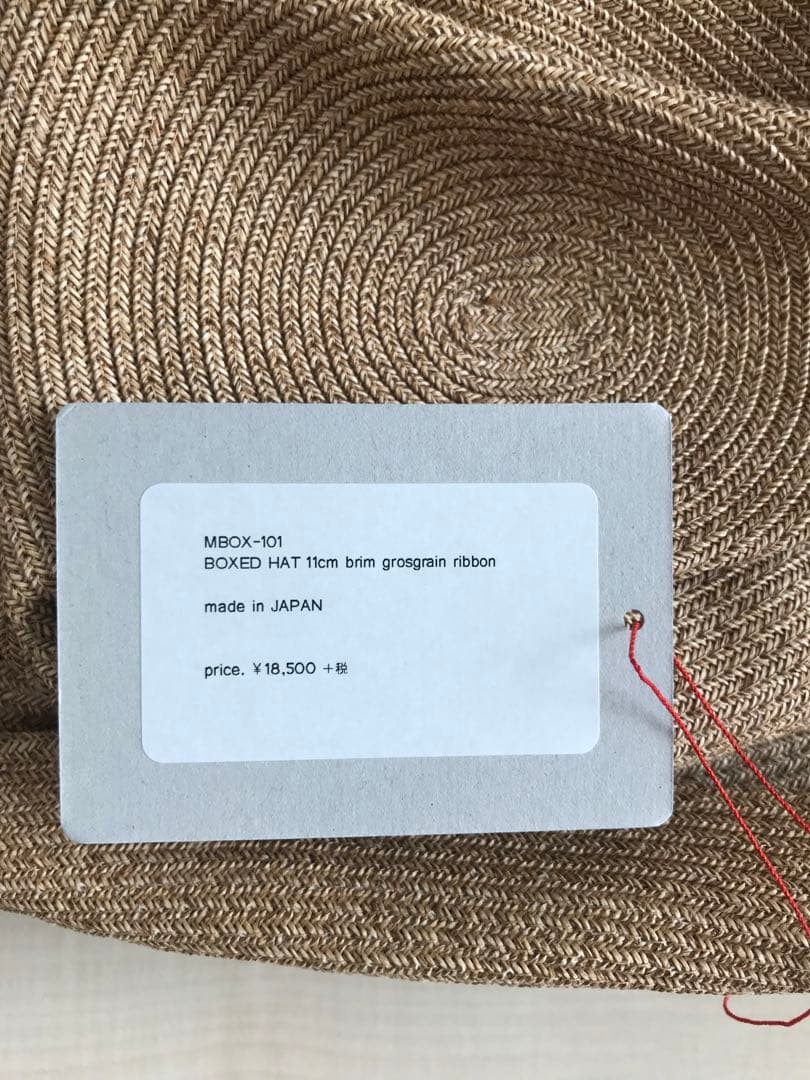 マチュアーハ　ボックスハット11cm brim