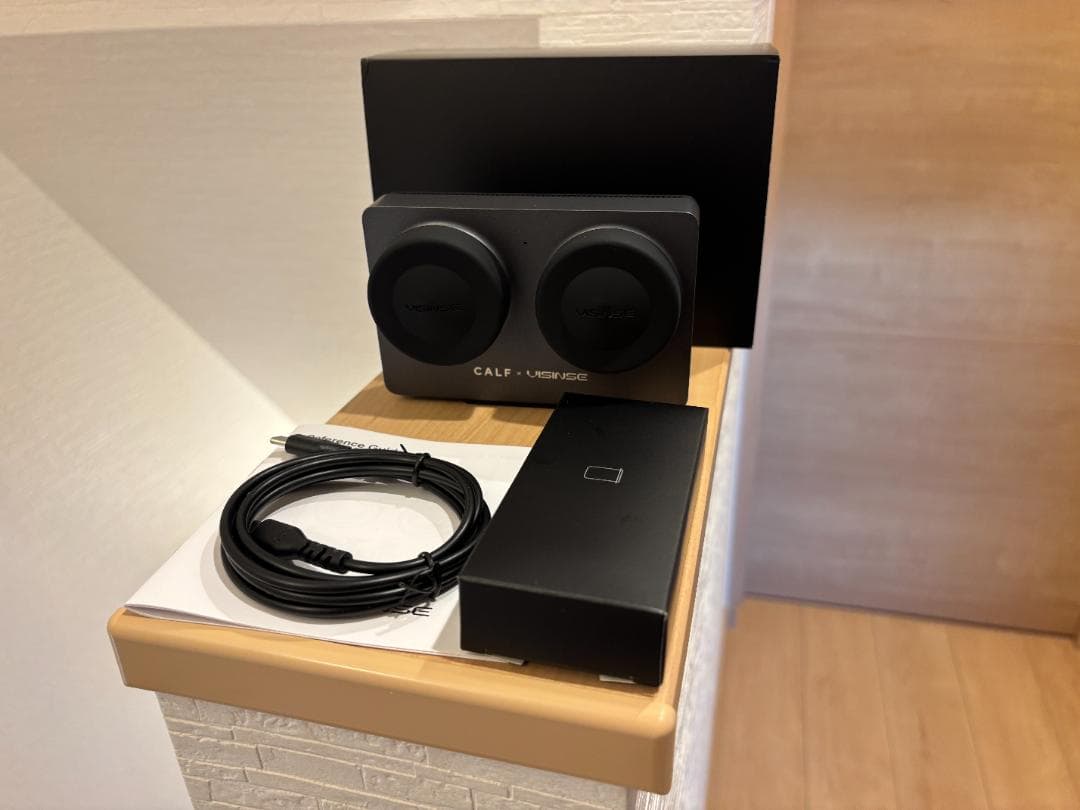 CALF x VISINSE プロフェッショナル 8K 3D VR180 カメラ