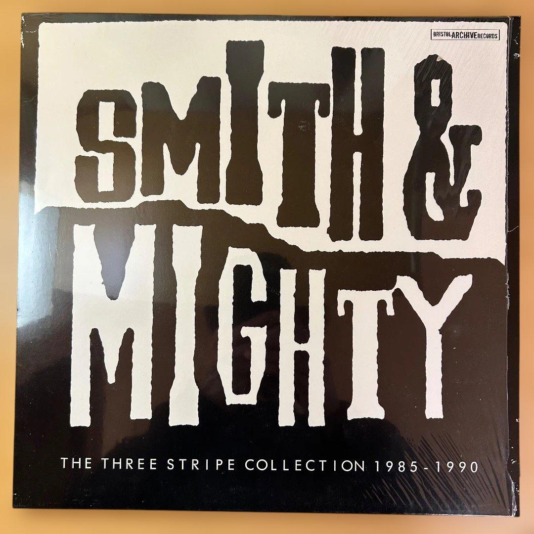 SMITH & MIGHTY 美品