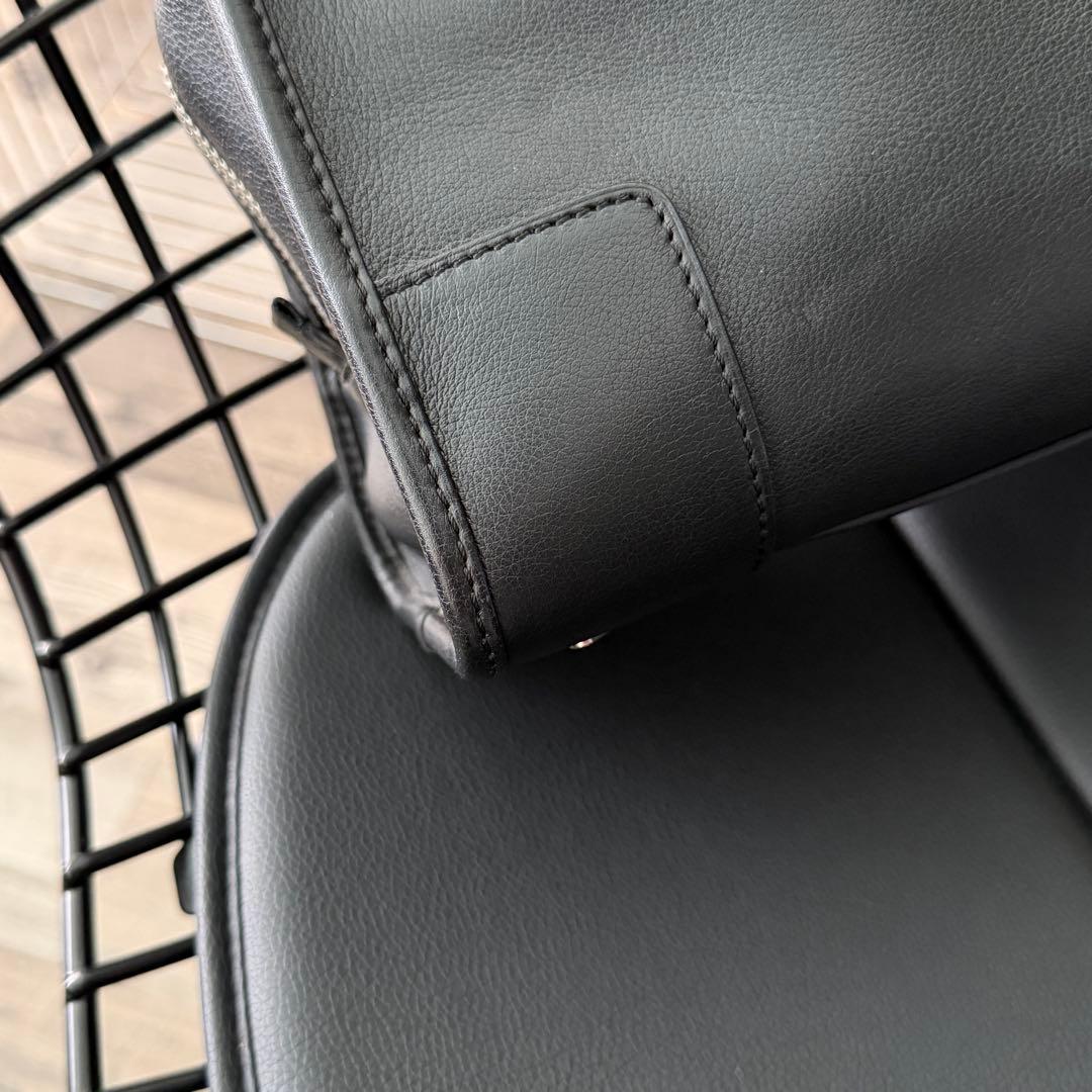 LOEWE アマソナ 28 ブラック ナパカーフレザー ハンドバッグ