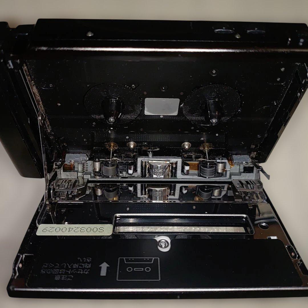 AIWA カセットプレーヤー HS-F50 ジャンク品