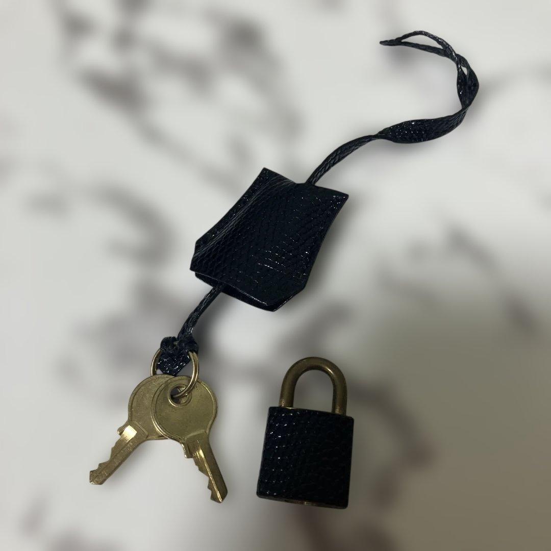 creazione ハンドバッグ 革製 リザード 南京錠・鍵付き クレアツォーネ