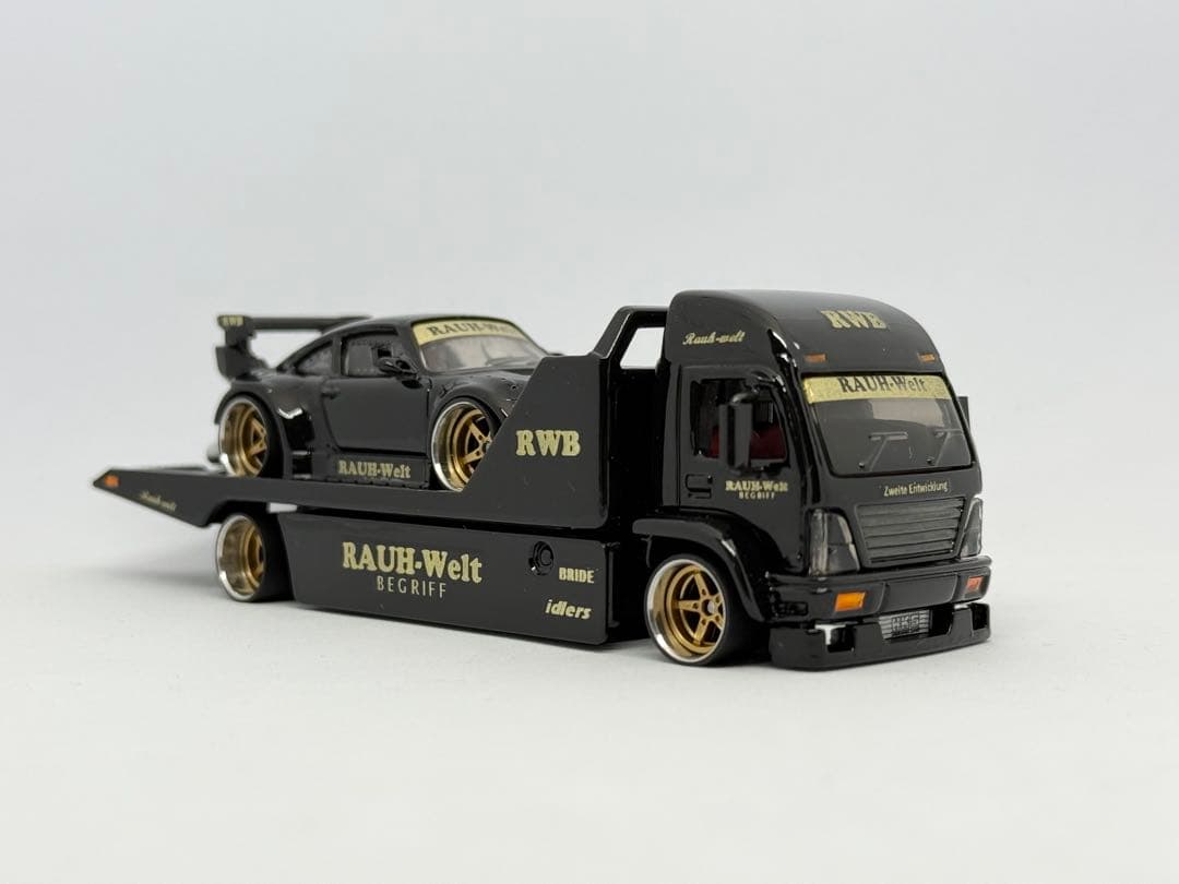 ホットウィール　RWB仕様ポルシェ＆エアロリフト