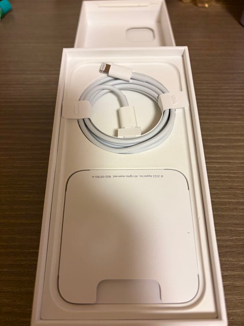 最終値下げ！本日12月16日で出品終了。Apple iPhone 14 ブラック