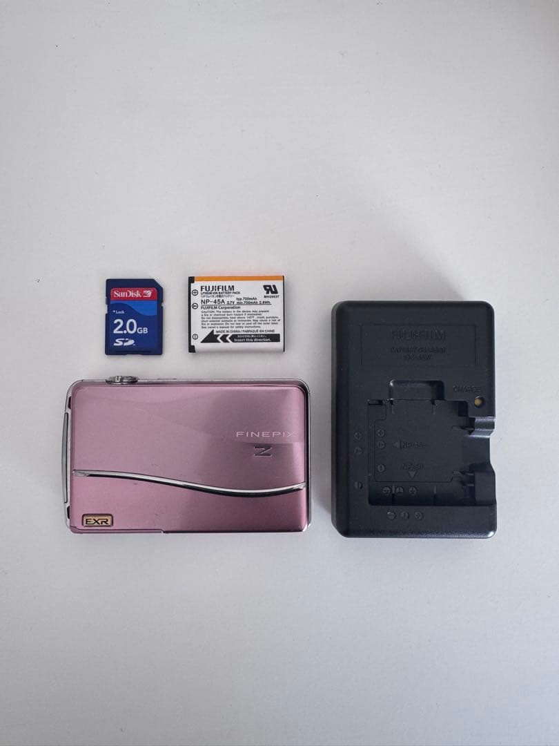 Fujifilm FinePix Z800exr ピンク