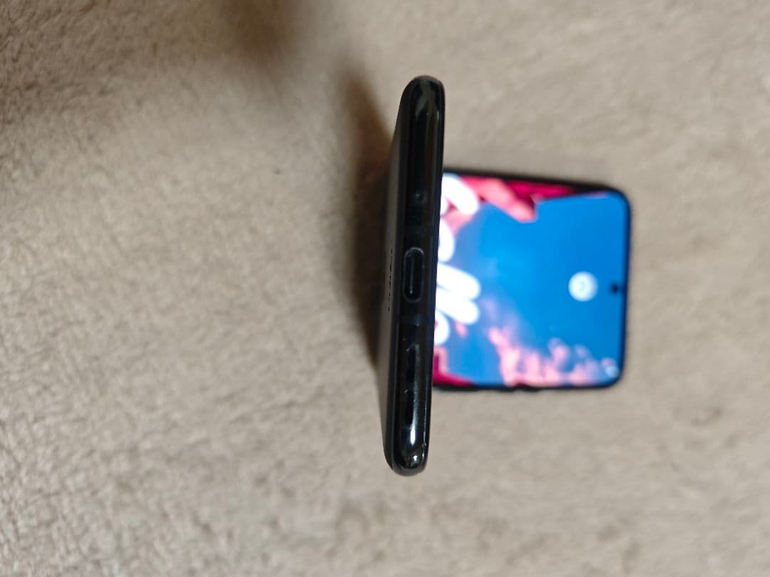 Motorola 折りたたみ式スマートフォン 本体