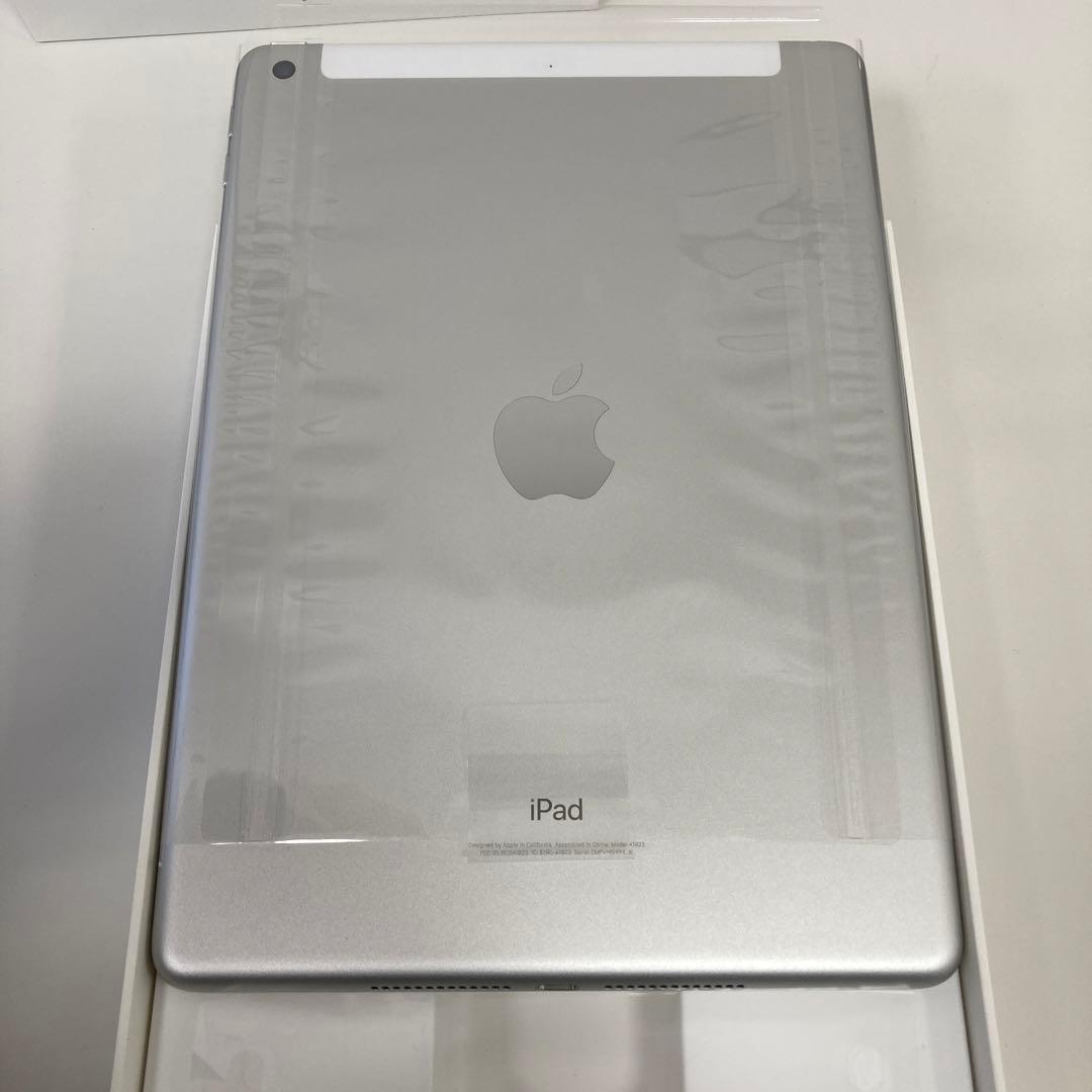 Apple iPad Wi-Fi + Cellular 32GB シルバー