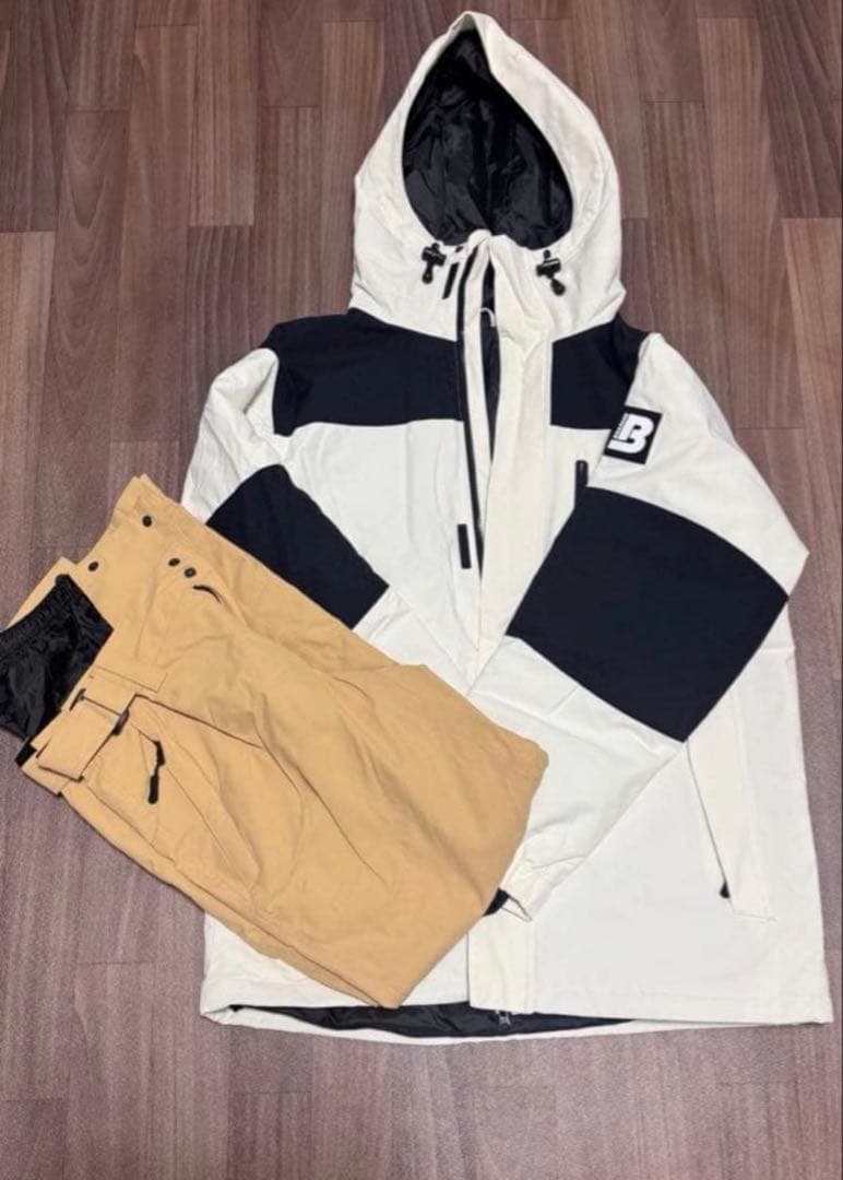 【美品】BOARDEE スノーボードウェアセット Sサイズ 上下セット