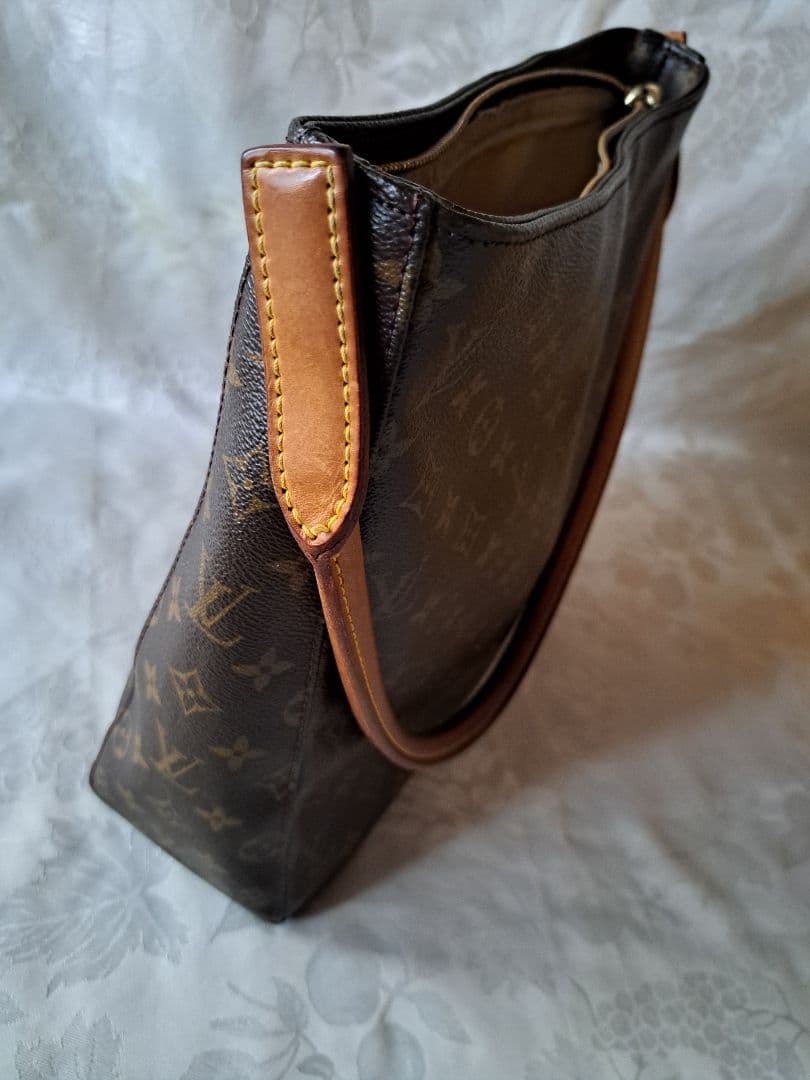 momqLouis Vuitton美品 ショルダーバッグ　ルーピングGM