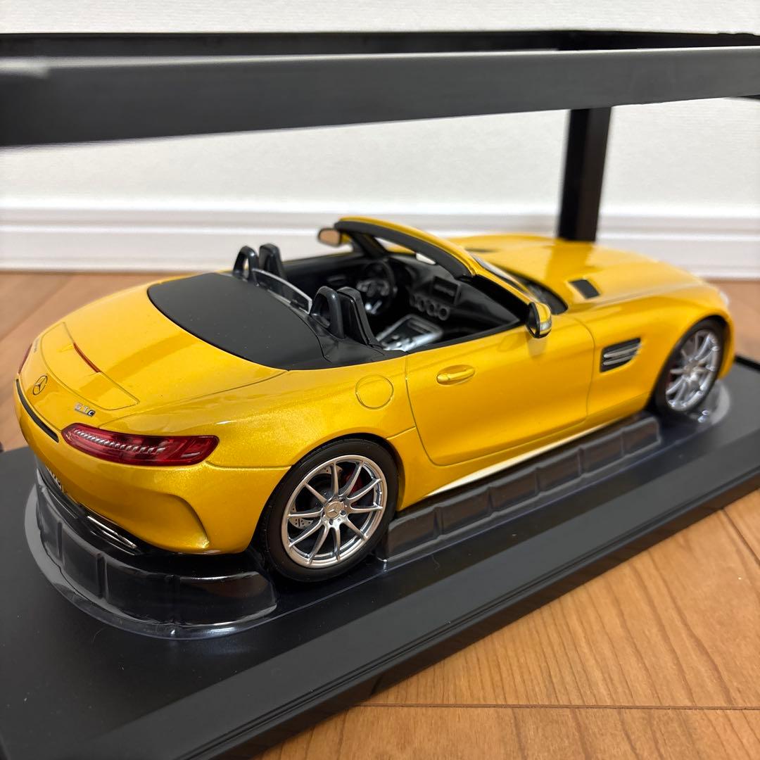 ノレブ　 AMG GT C Roadster 1/18 ミニカー　イエロー