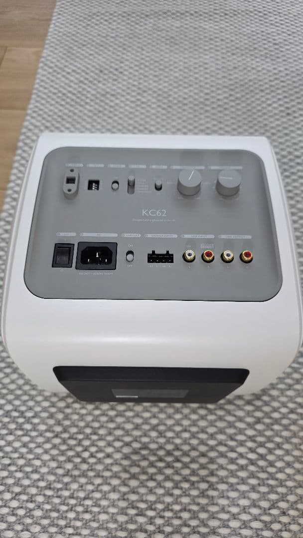 KEF KC62 サブウーファー ホワイト