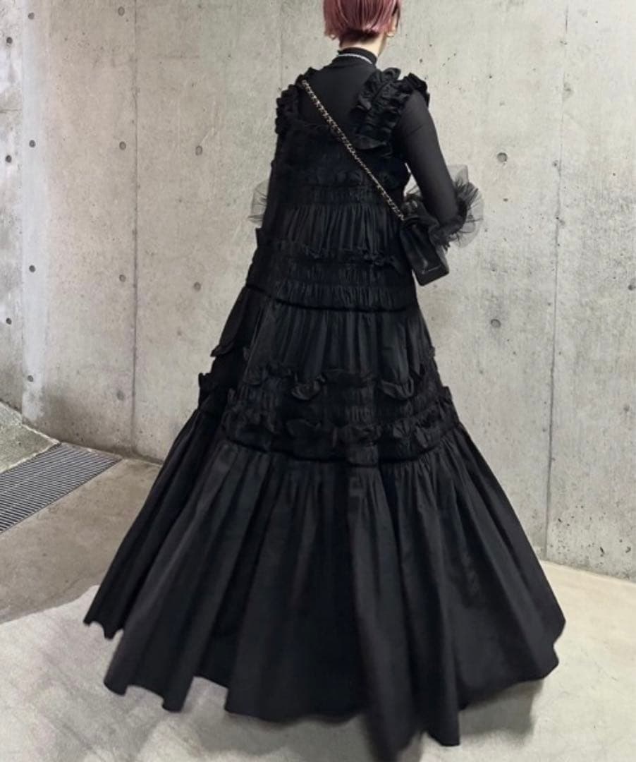 あー　PERNA ギャザーキャミフリルワンピース