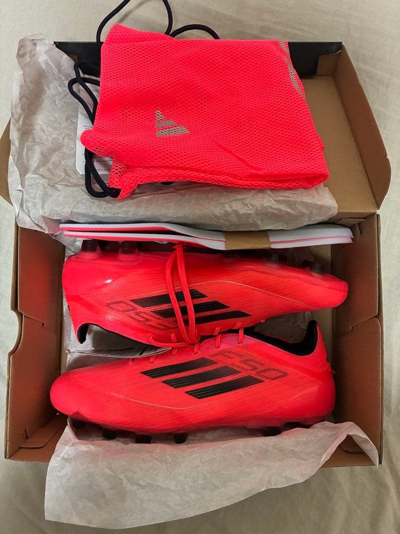 サッカースパイク　F50エリート　HG/AG