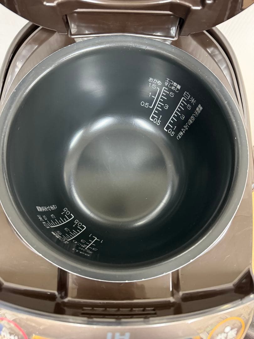 ZOJIRUSHI 象印 IH炊飯器 NP-VI10 1.0L 2019年製