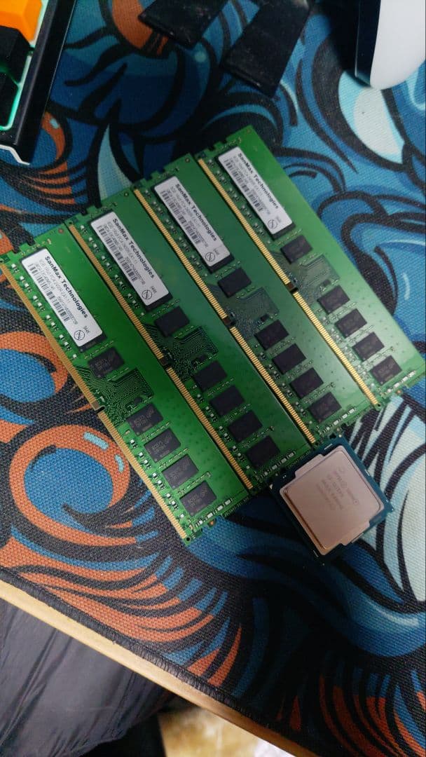 SanMax DDR4 メモリ8GB×4枚とxeonCPUセット