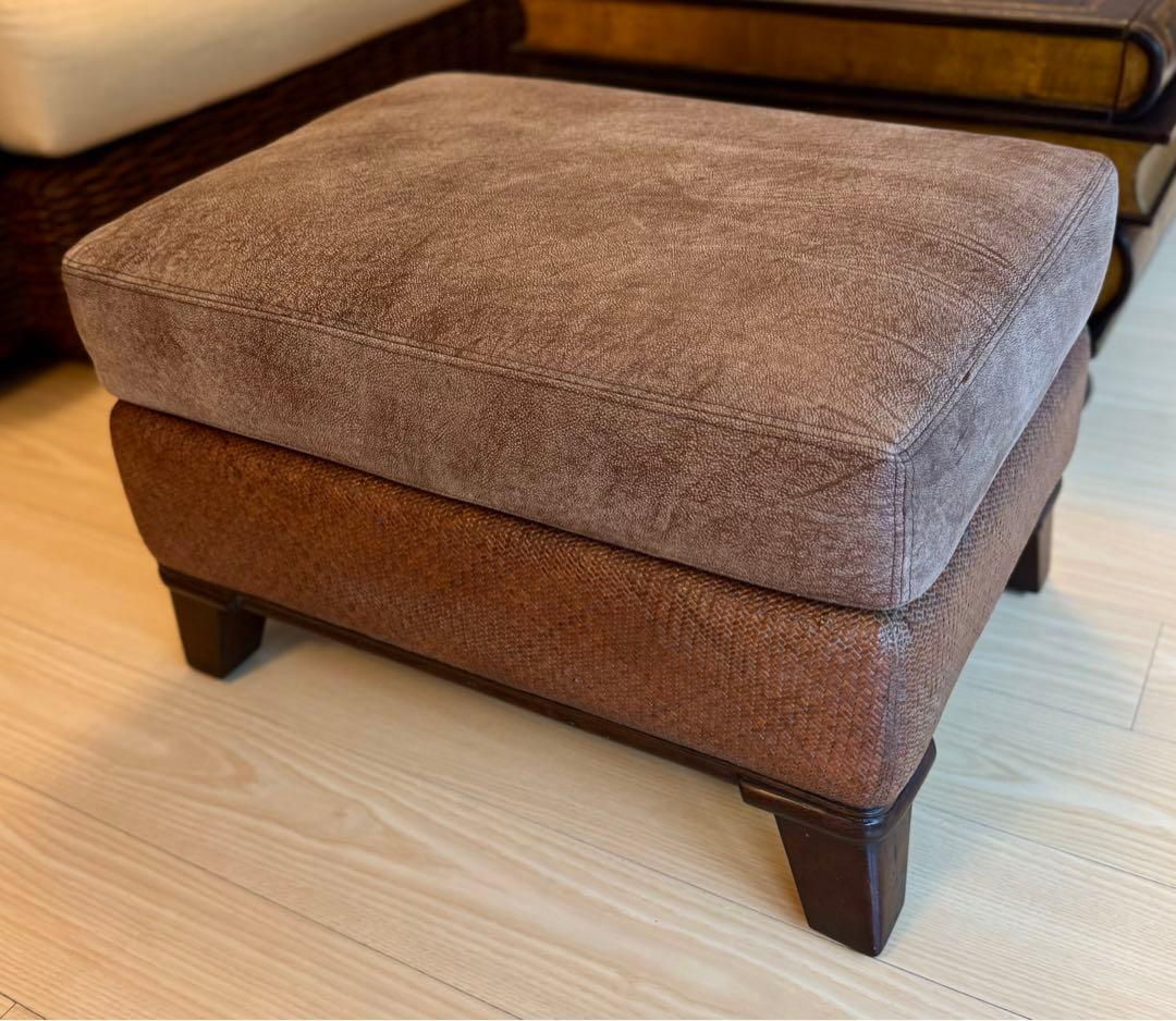 高品質な革張り＆ラタン オットマン スツール