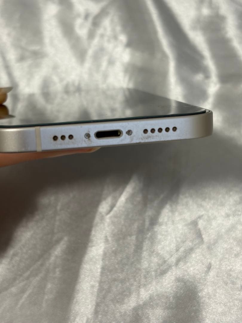 Apple iPhone 13 ホワイト 本体 128GB 白 スターライト