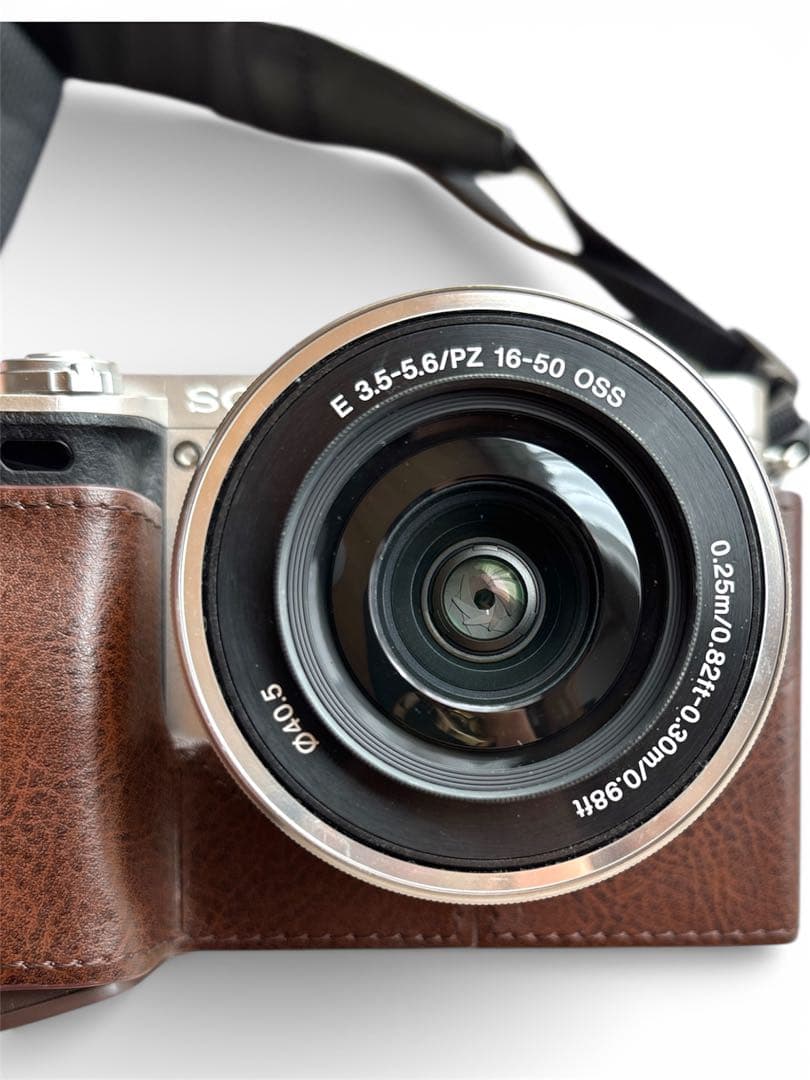 SONY α6000 ミラーレス一眼 本体 ILCE-6000 シルバー