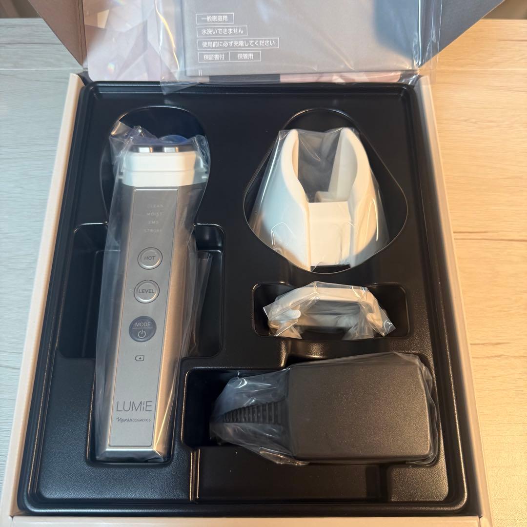 ナリス ルミエ LUMIE EMS美顔器 3N13000 新品未使用 リフトケア