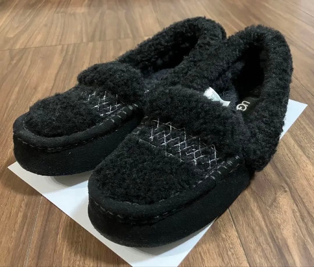 【1度のみ着用】Ansley UGG Braid モカシン 黒 24㎝ USA7